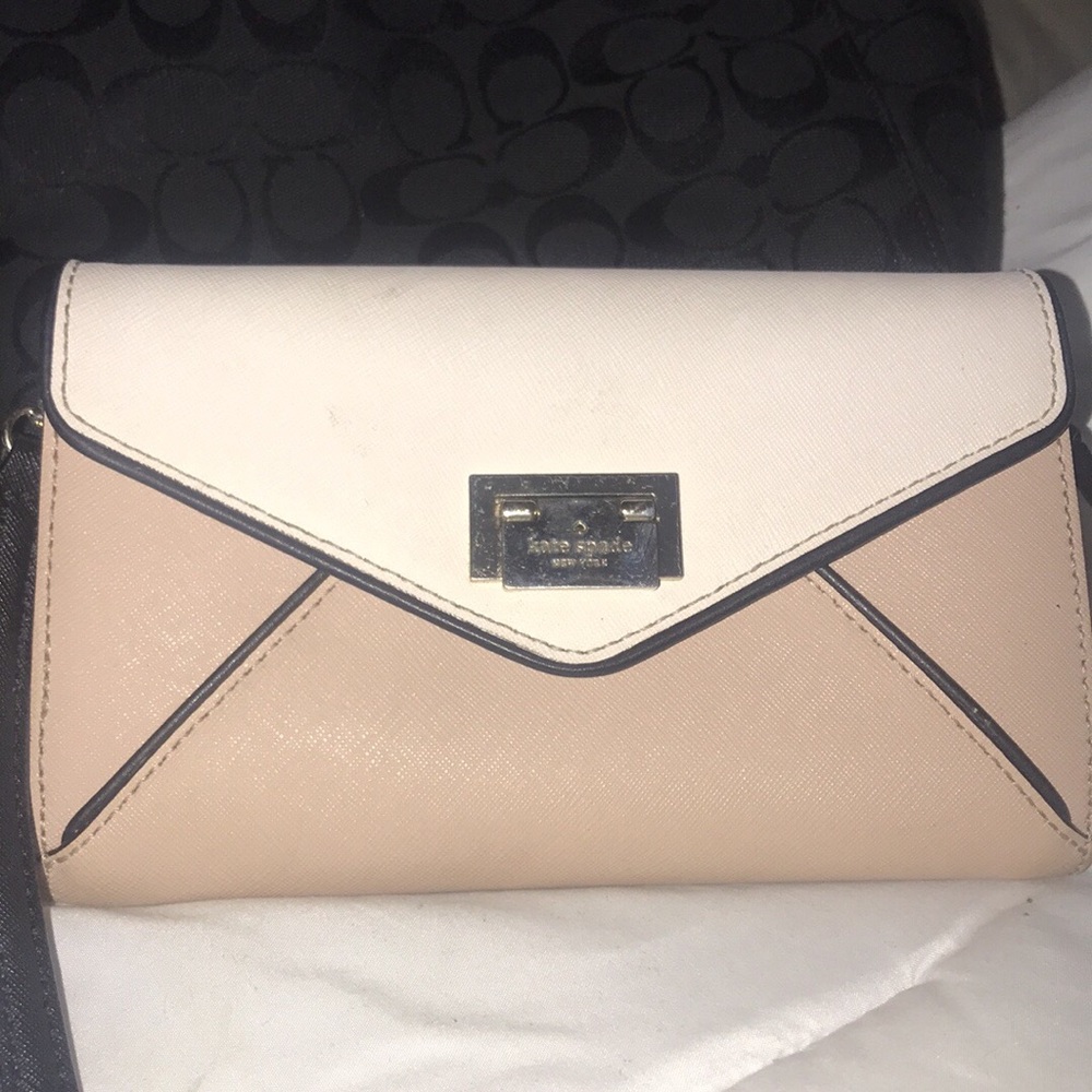 Hand bag